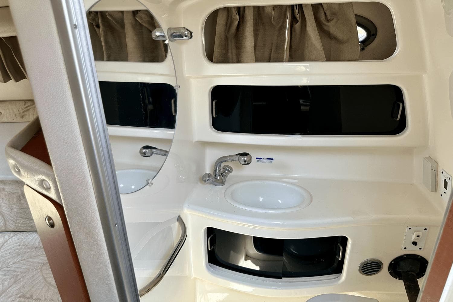 2005 Chaparral Signature 260 - 40
