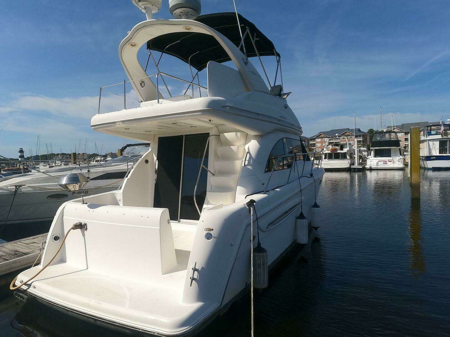 2003 Meridian 34 Convertible - Image 5