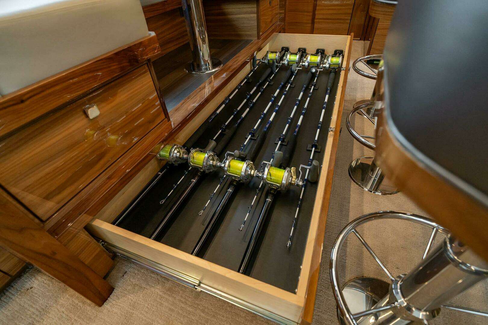 2027 Viking 74 Enclosed Bridge - Image 14