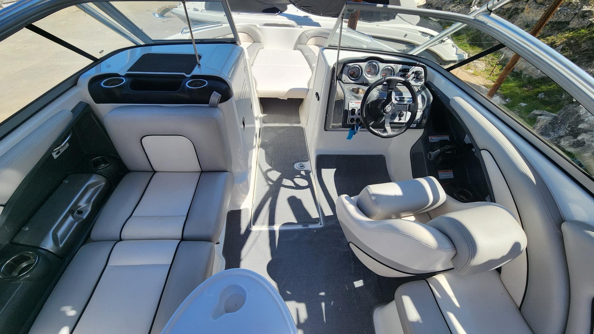 2010 Yamaha Boats AR240 HO - 20