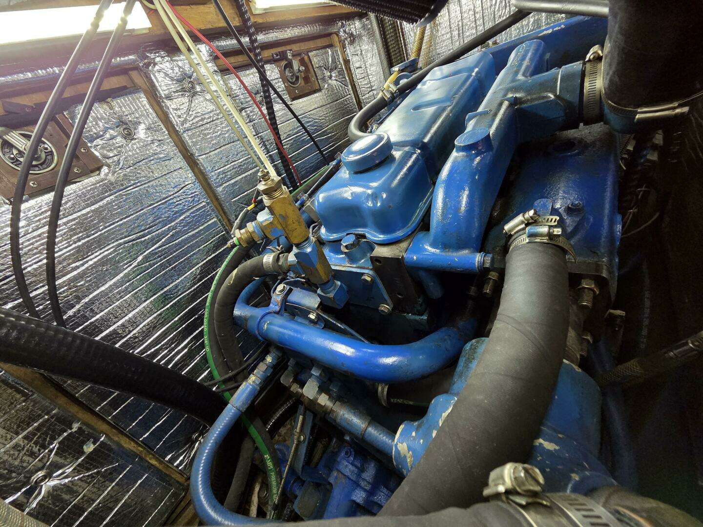1985 Endeavour 51 - Image 24