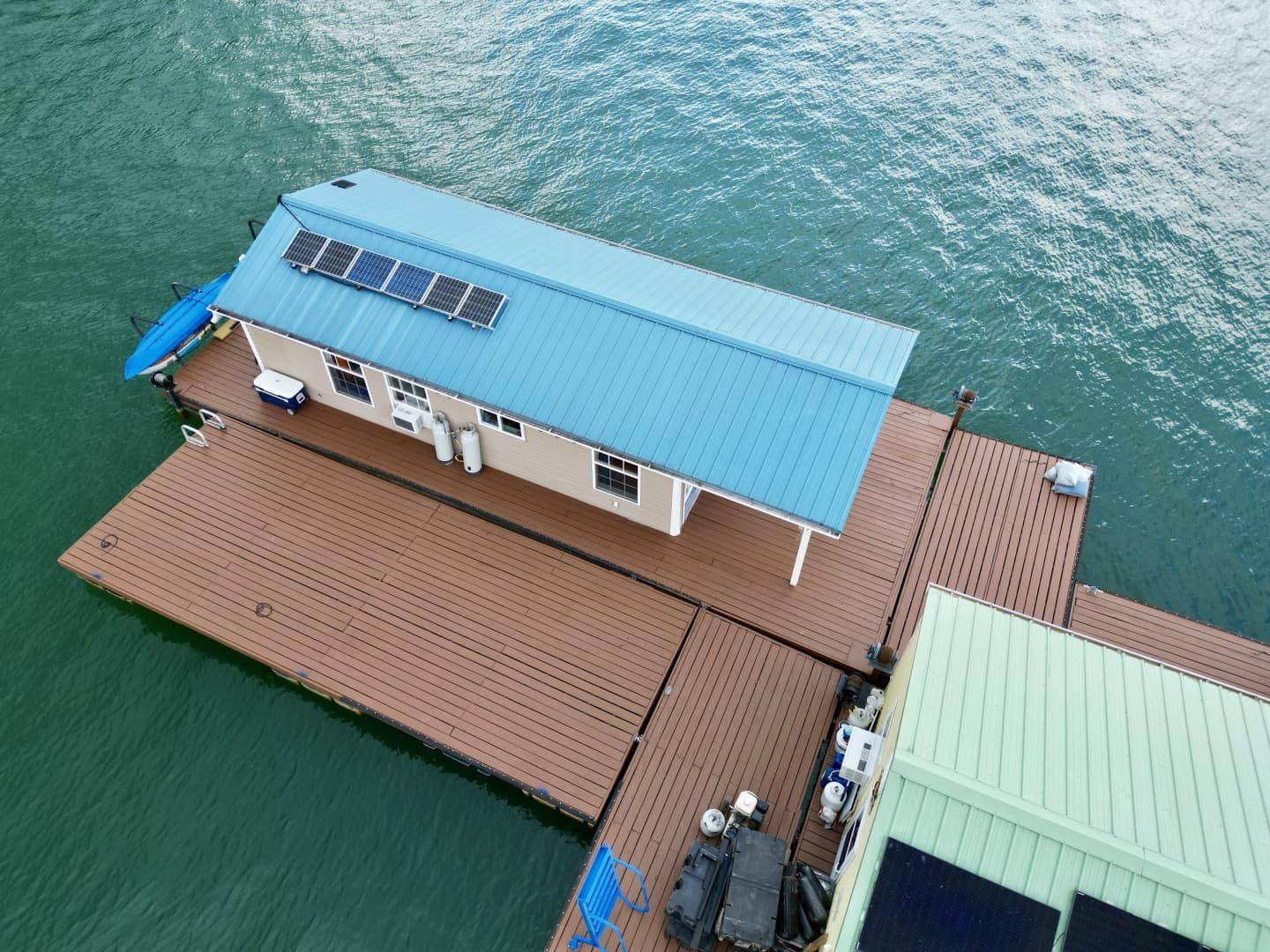 2008 Custom 13 x 29 Floating Cabin Approx 377sqft - Image 10
