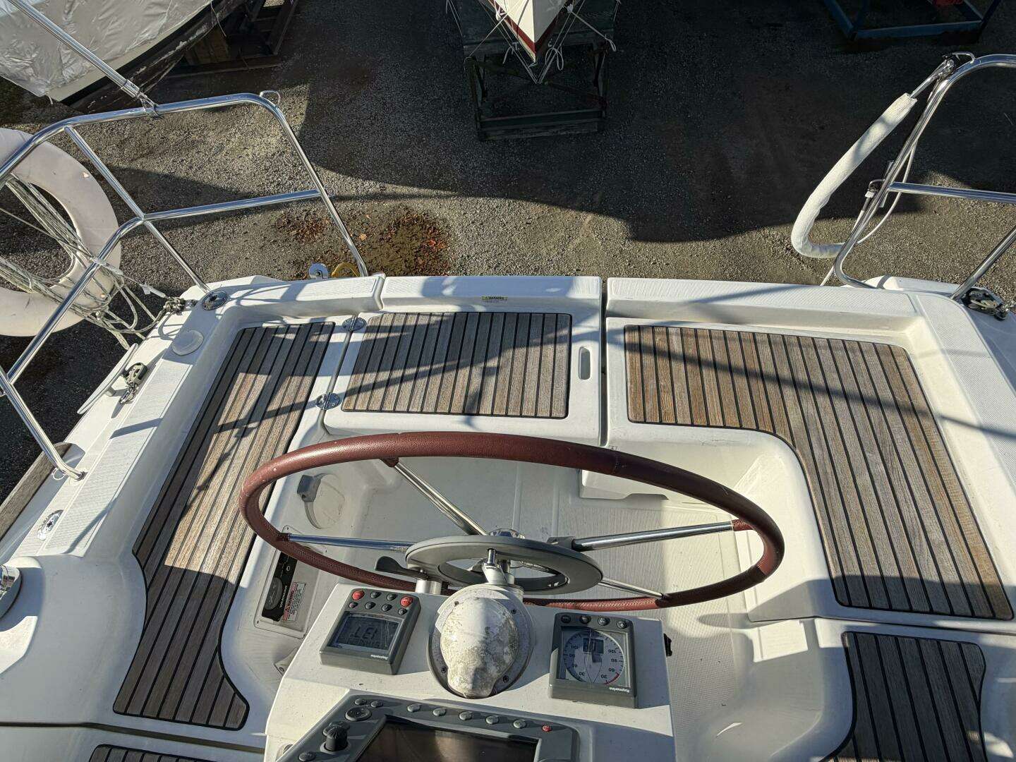 2008 Beneteau — - Image 40