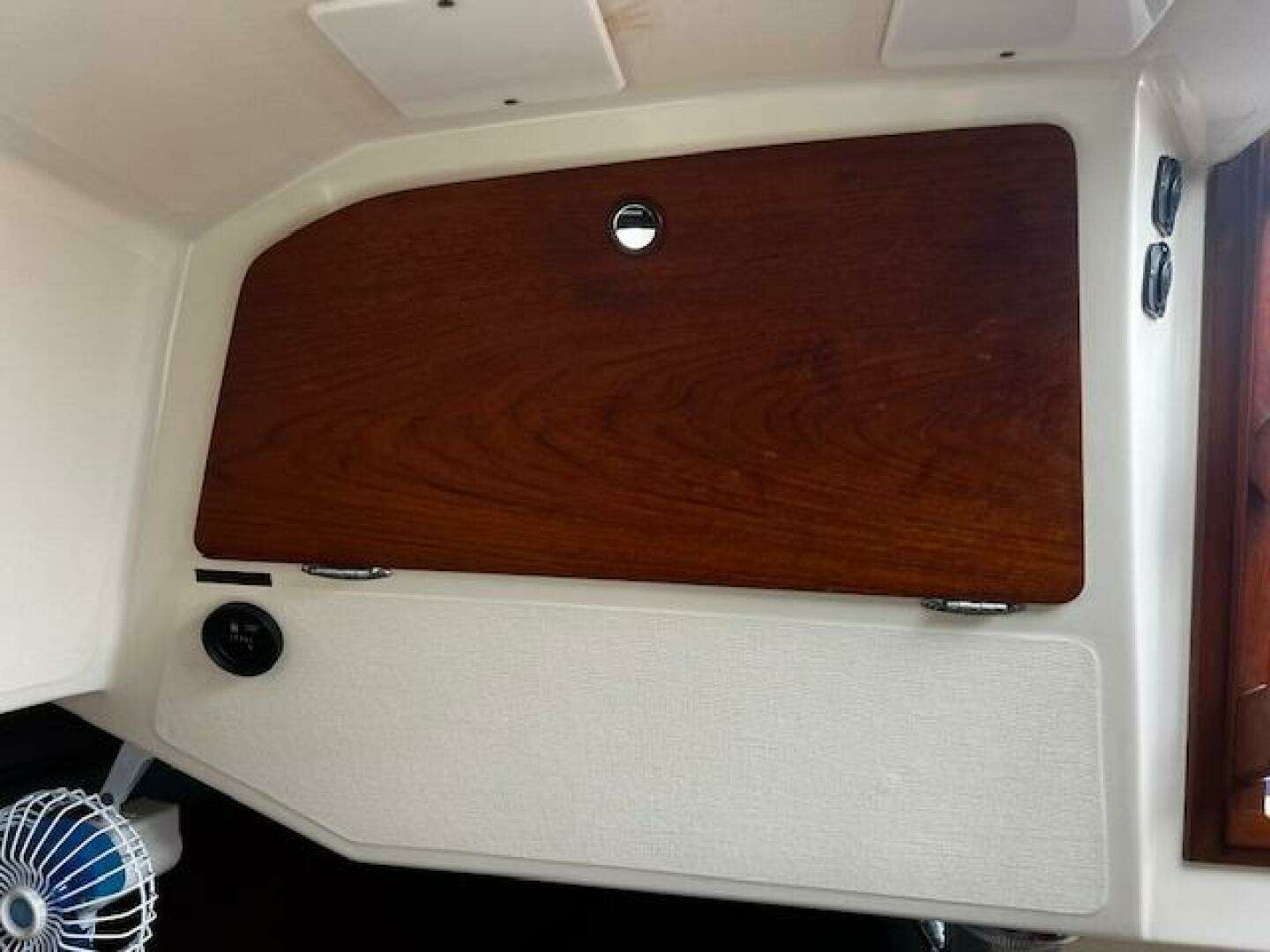 1987 Sabre 34 Mark II - Image 85