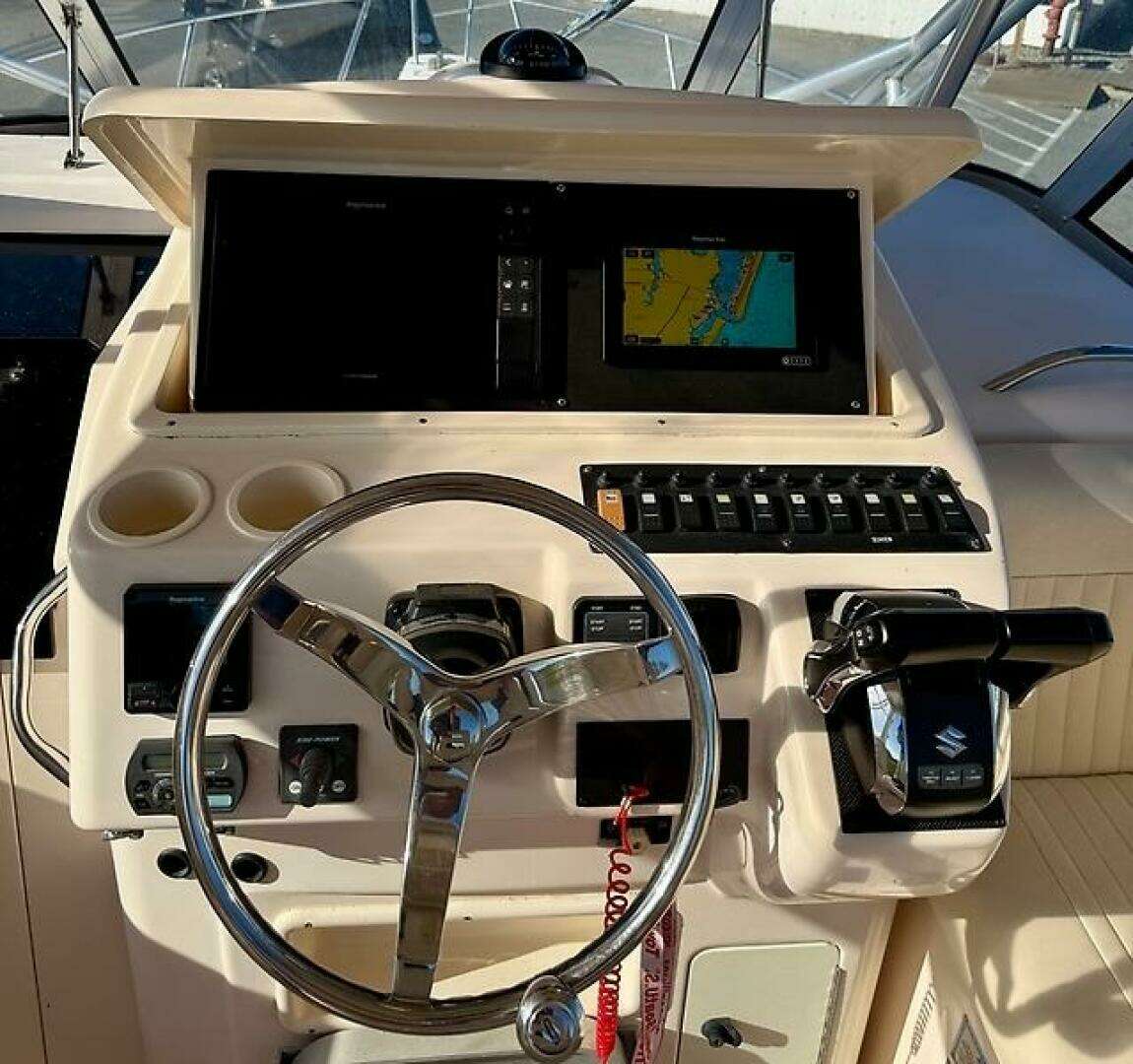 2007 Grady-White 305 Express - Image 19