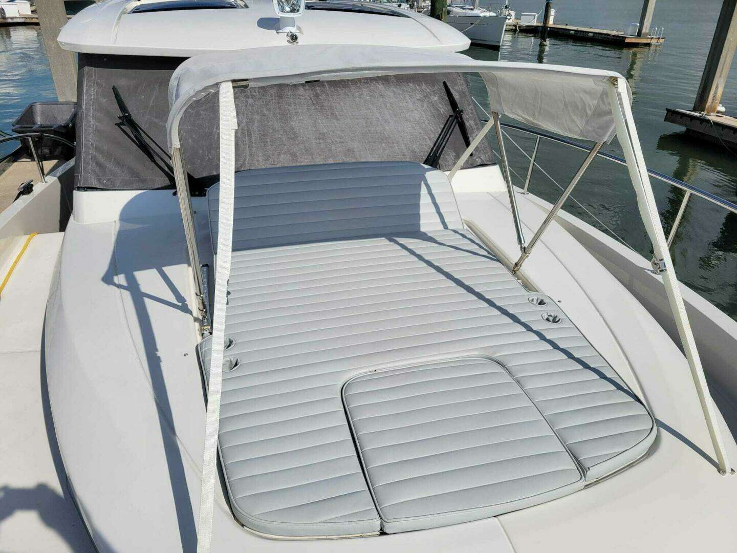 2022 Greenline 39 Hybrid - Image 40