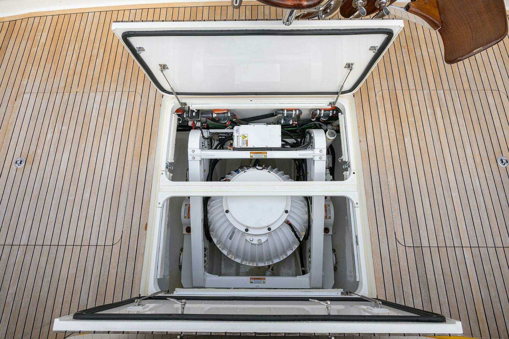 2017 Viking 92 Enclosed Bridge - Image 29