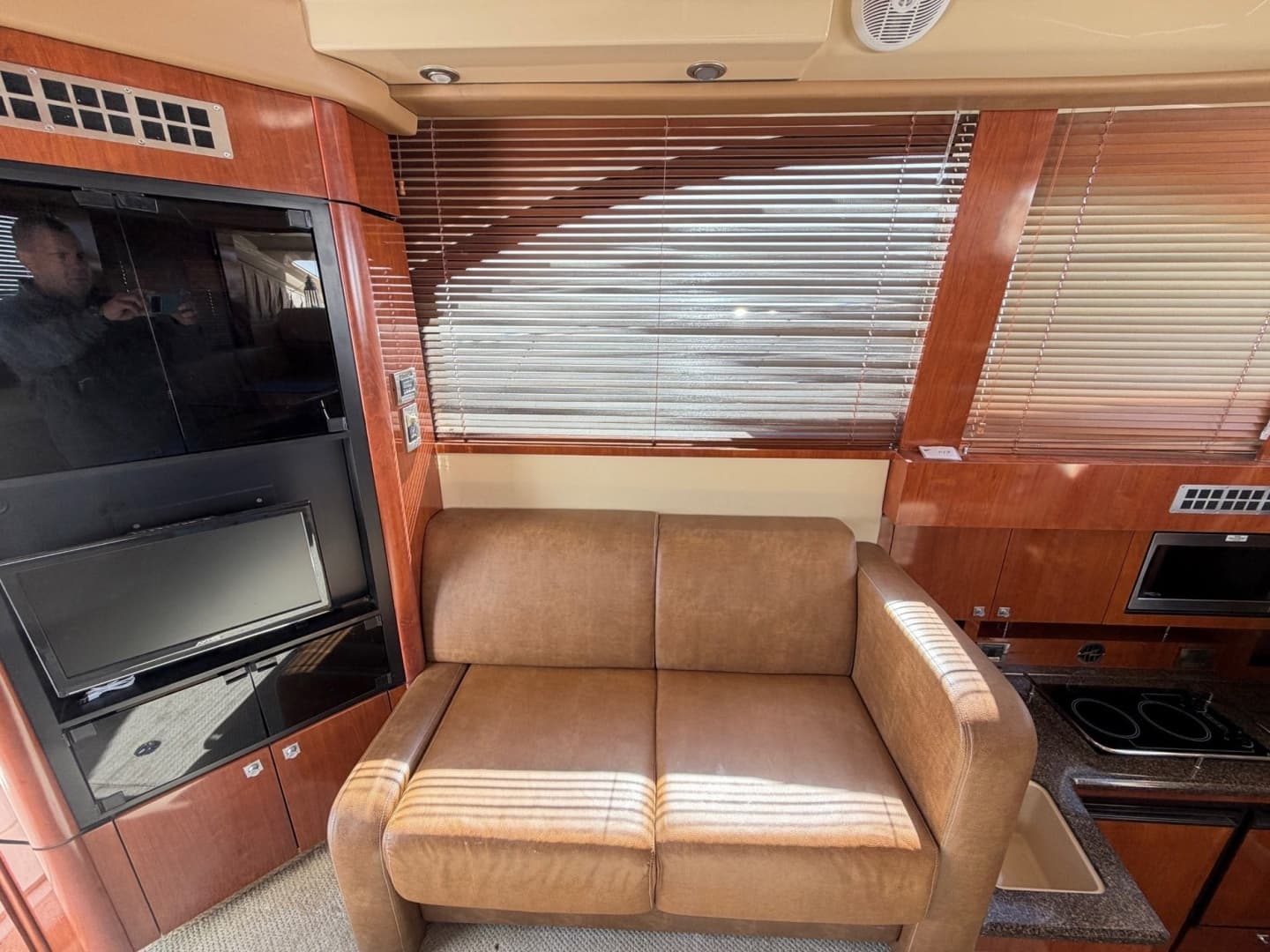 2007 Sea Ray Sedan Bridge - Image 25