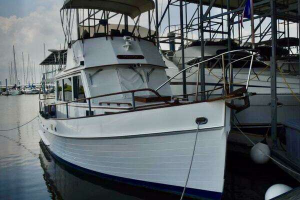 1970 Grand Banks Flybridge Trawler