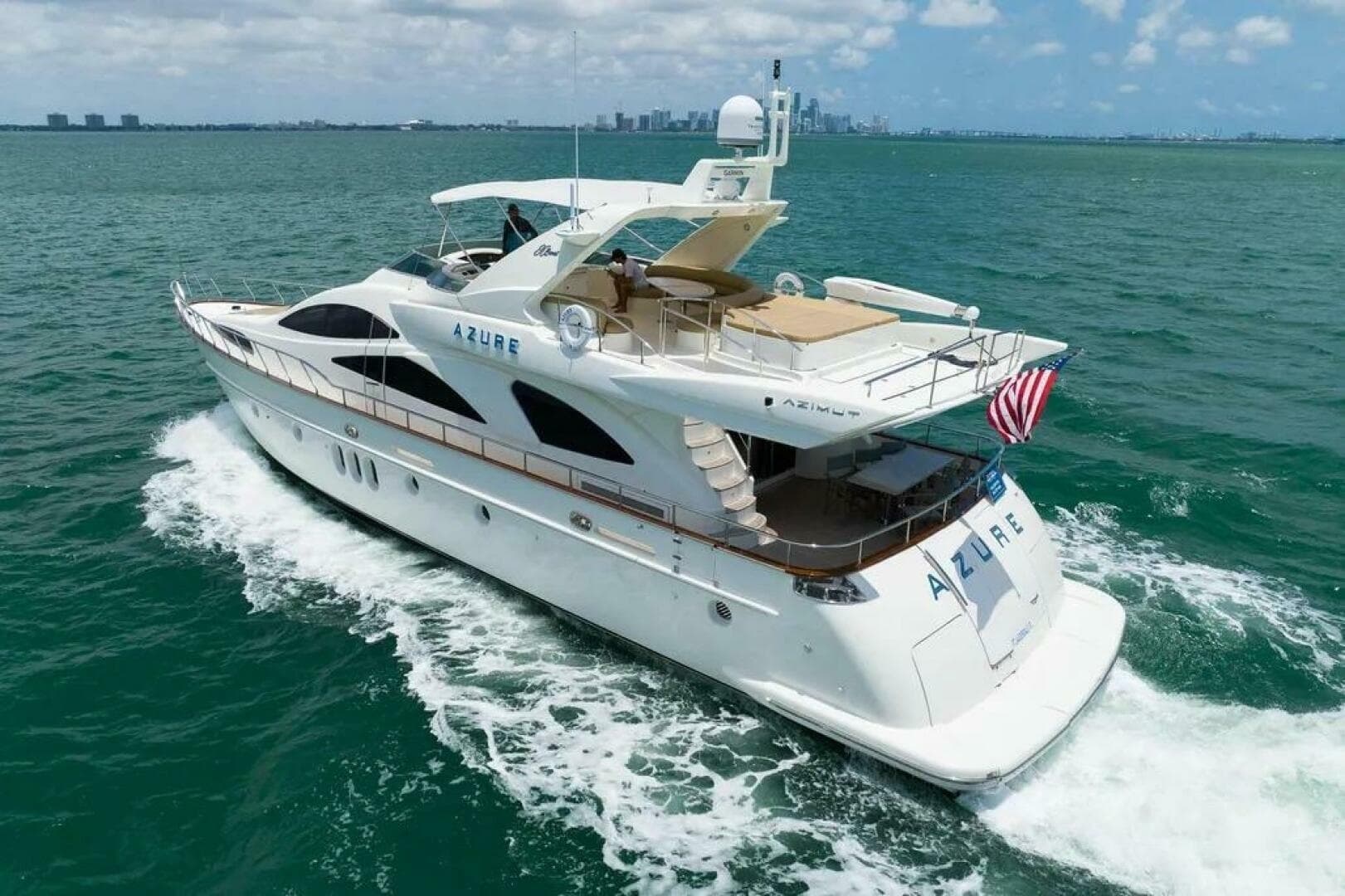 2004 Azimut 80 Carat - Image 4