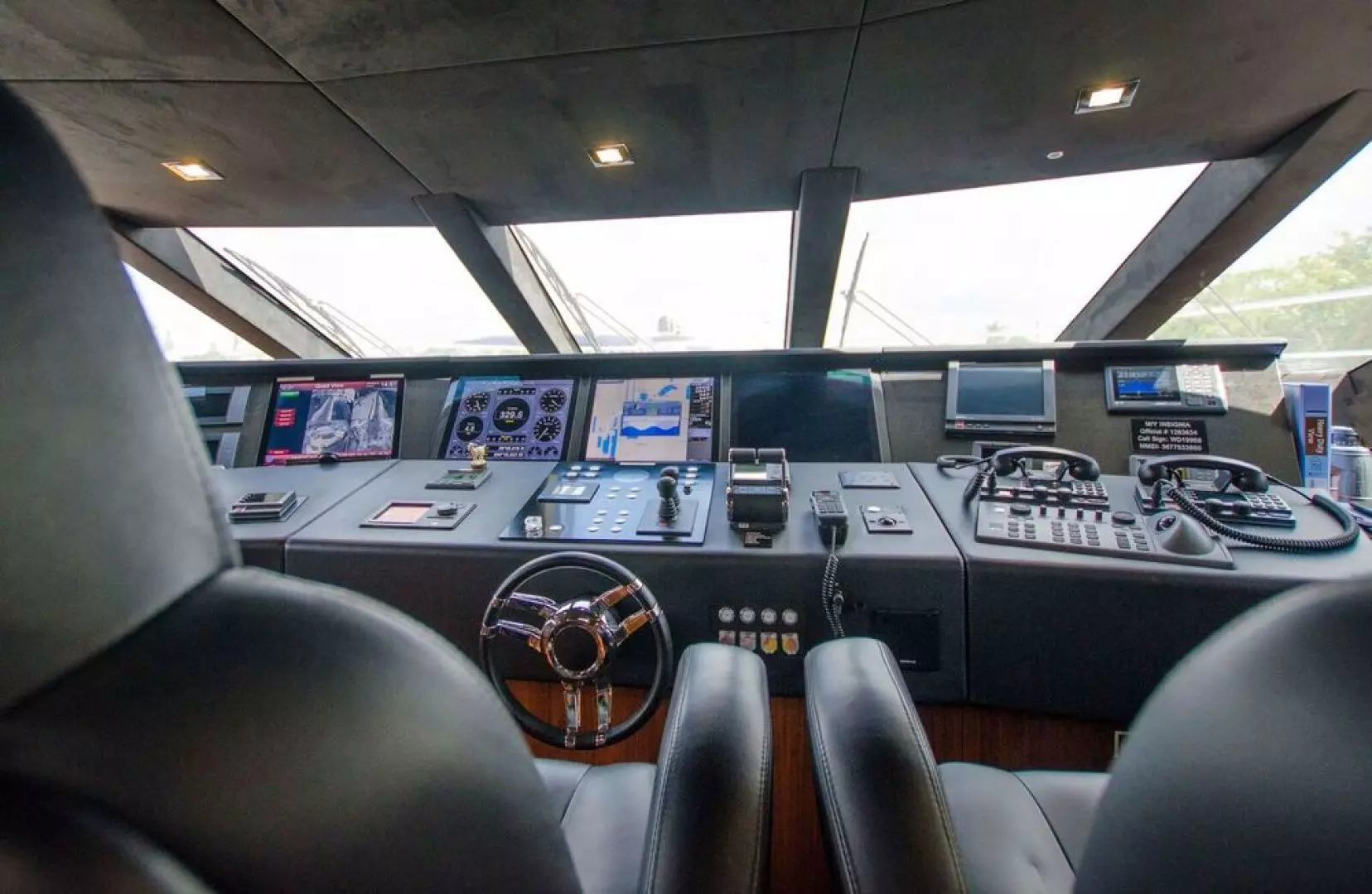 2015 Sunseeker Sport Yacht - Image 11