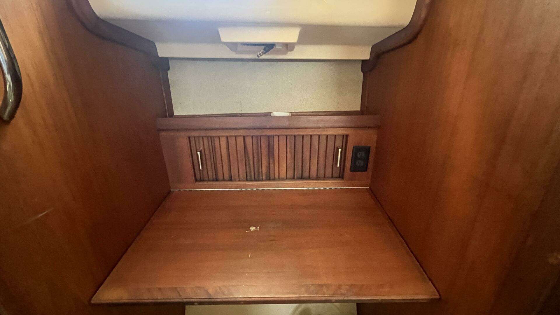 2008 Island Packet PY Trawler / Motorsailer - Image 29
