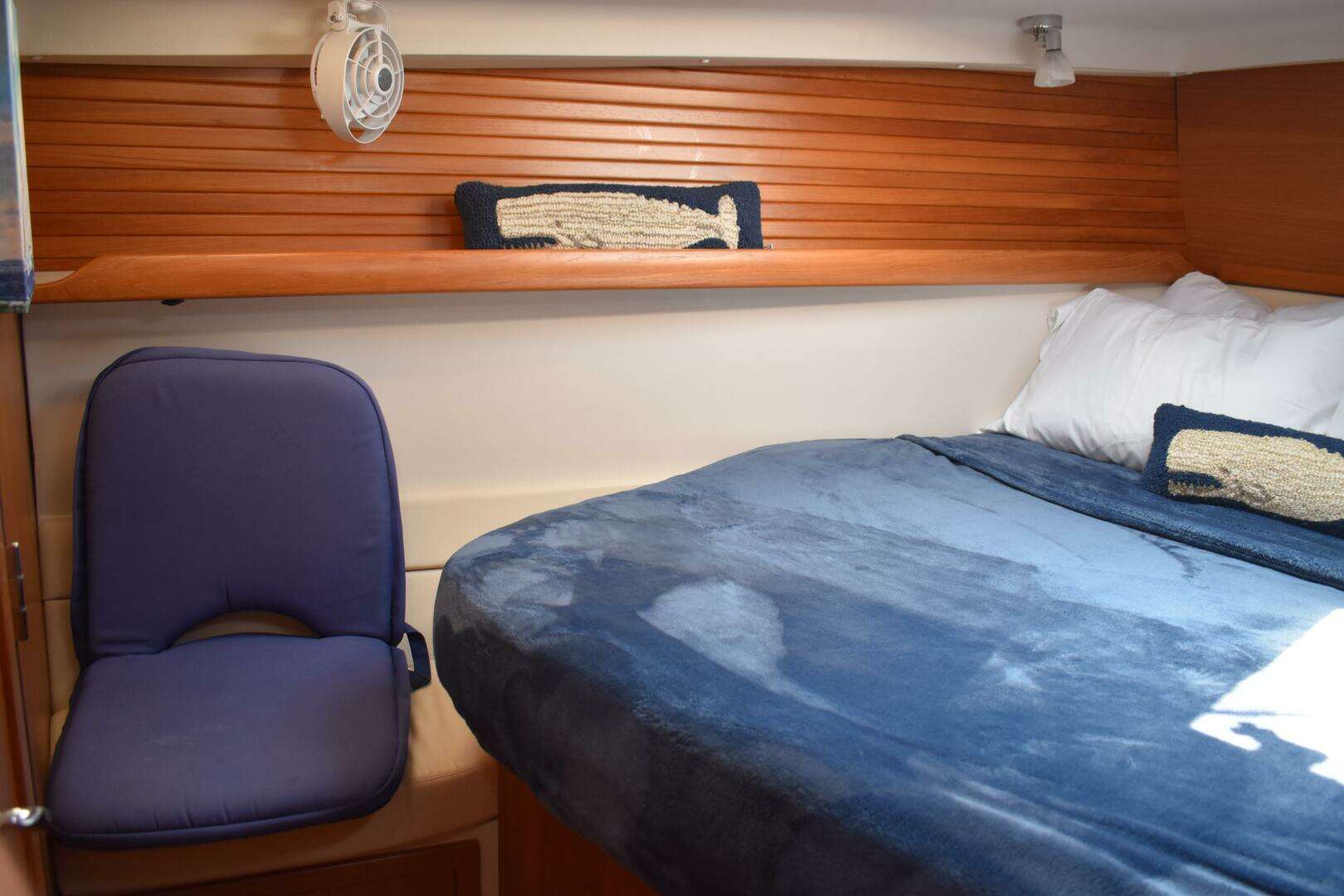 2016 Catalina 445 - Image 9