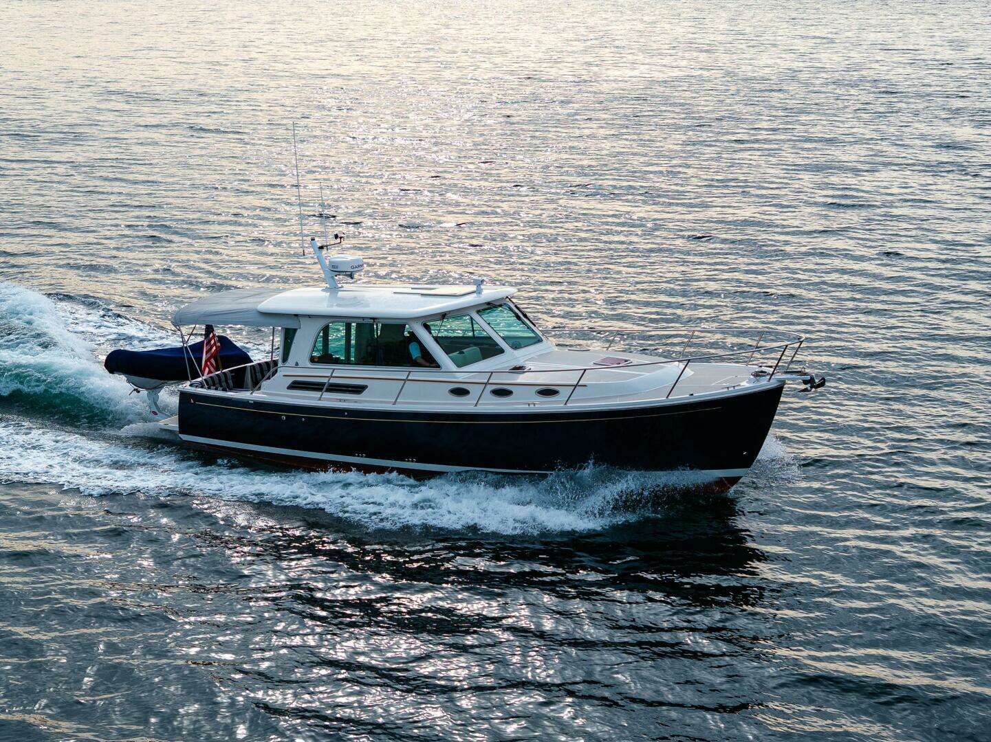 2010 Back Cove 37 - Image 20