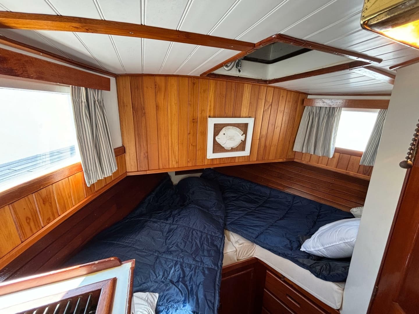 1978 Grand Banks 42 Classic - Image 39