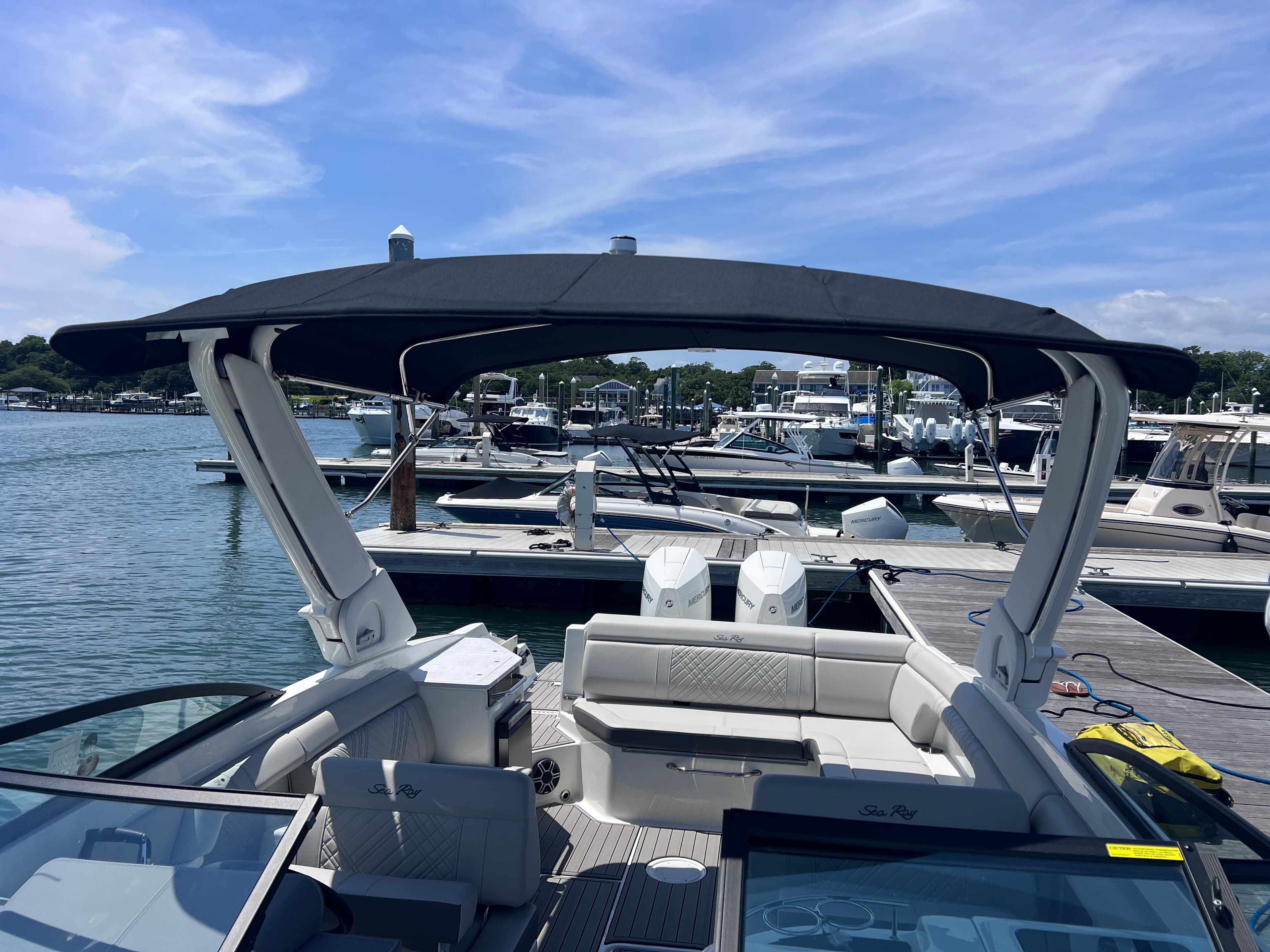 2026 Sea Ray SDX 290 Outboard - 34