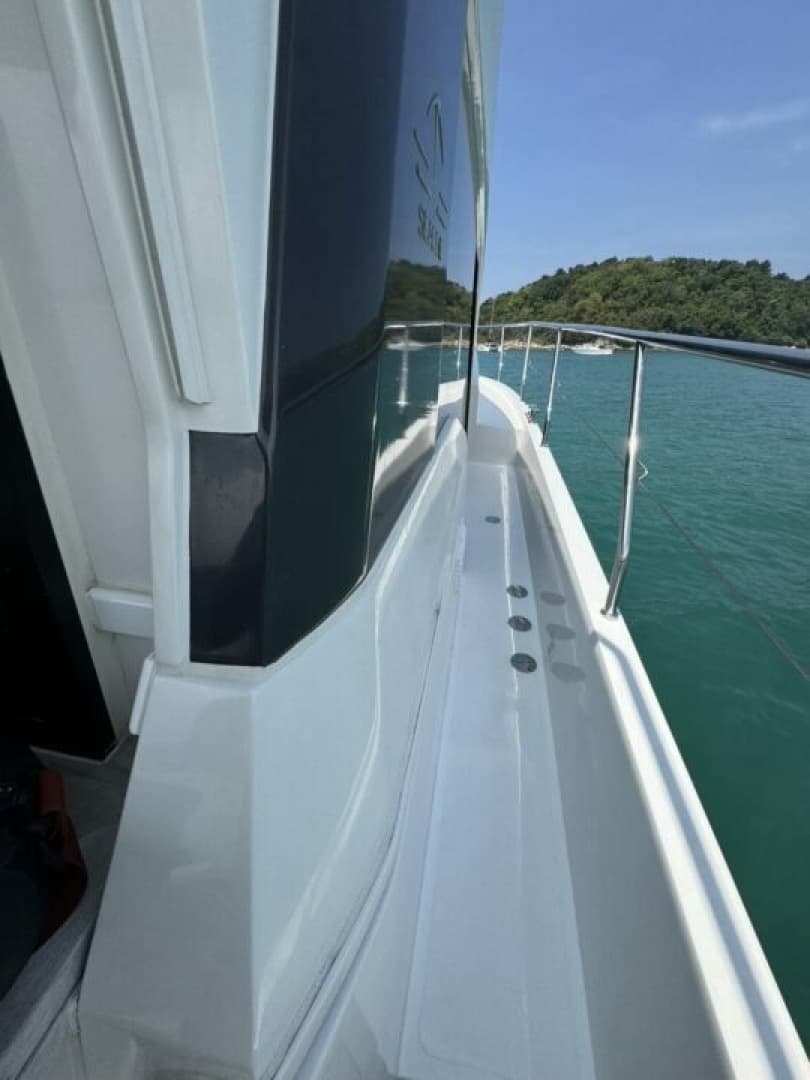 2023 Sealine SC335 - Image 4