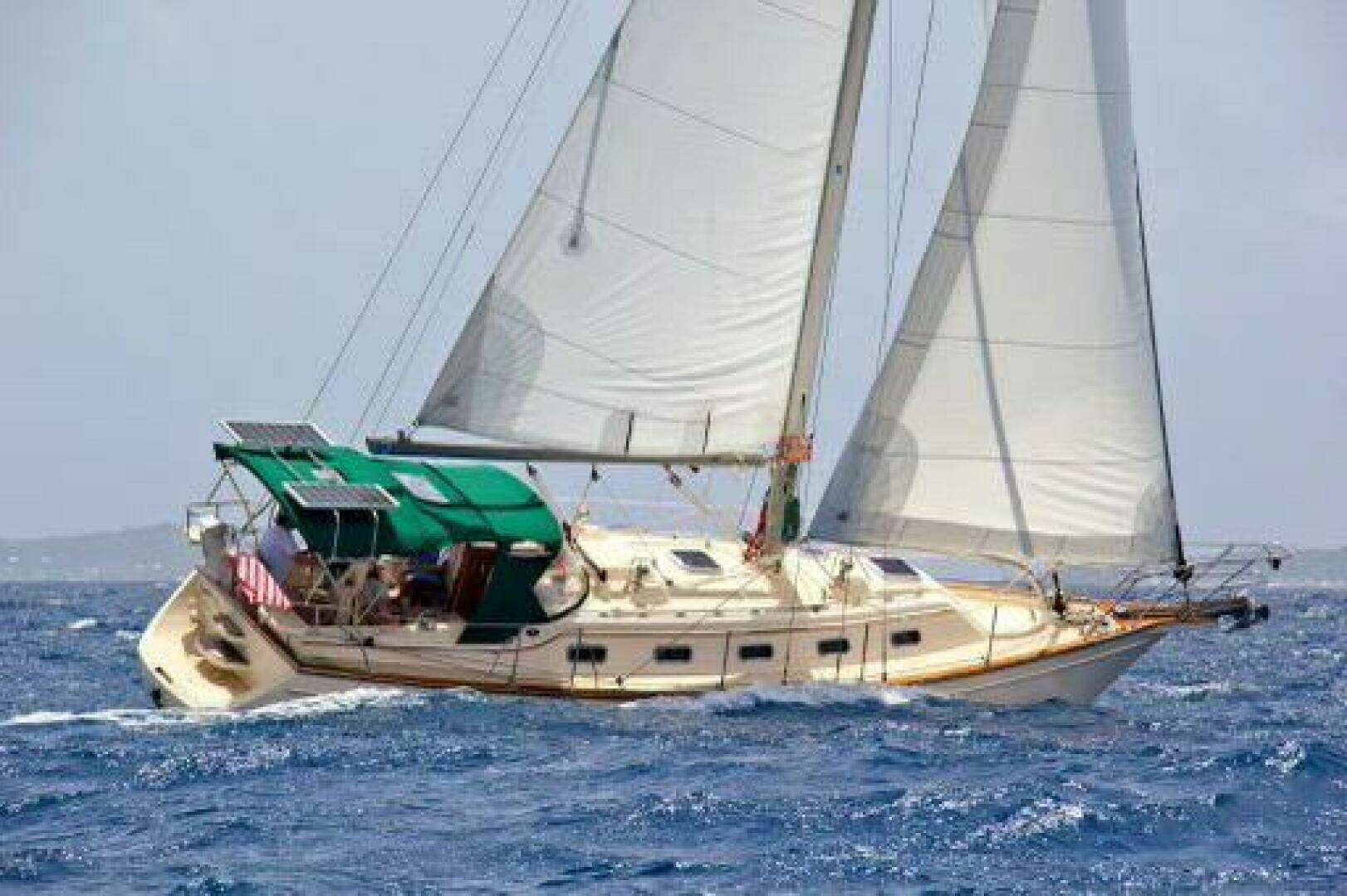 2011 Island Packet 370 - Image 5