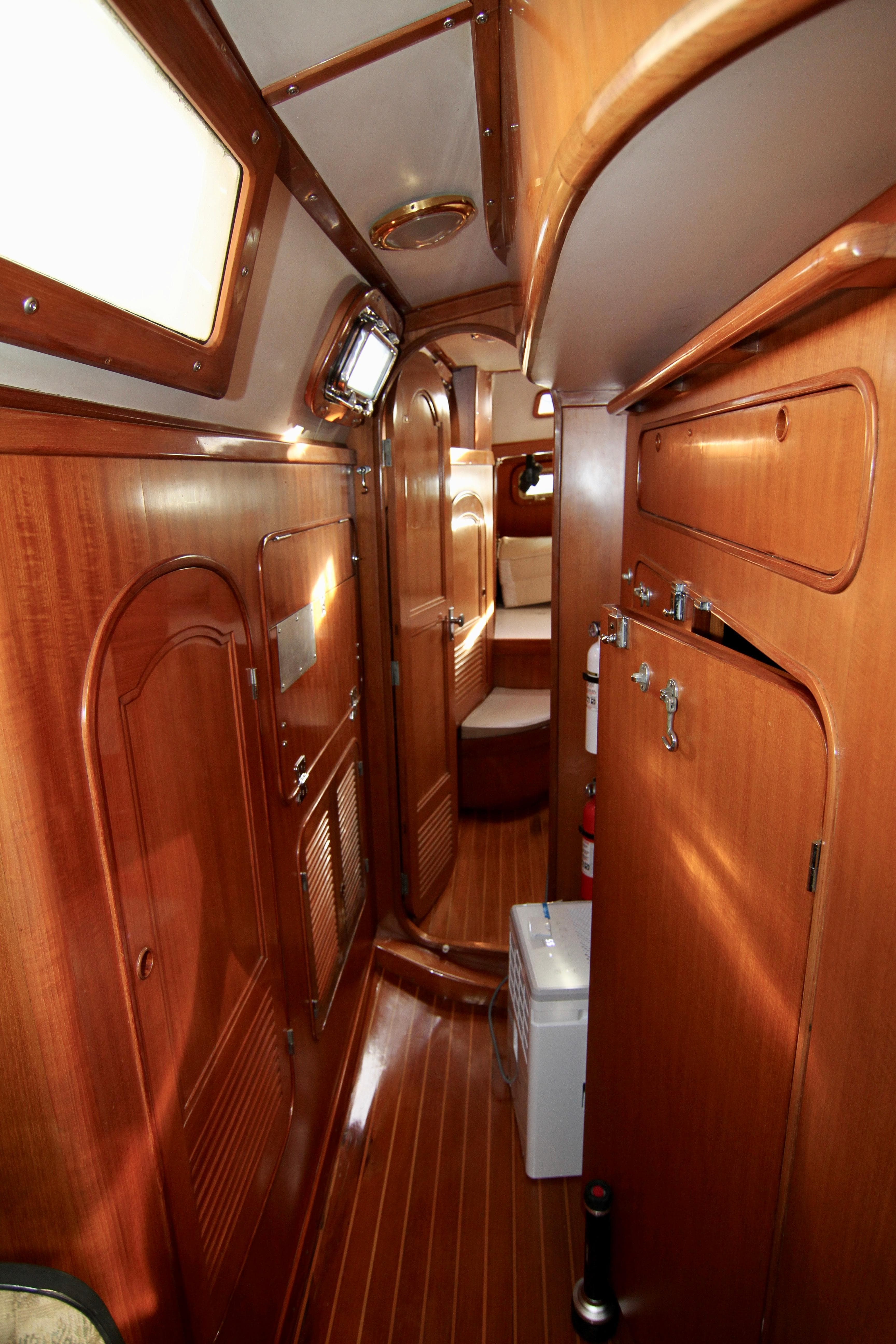 1985 Norseman 447 - 57
