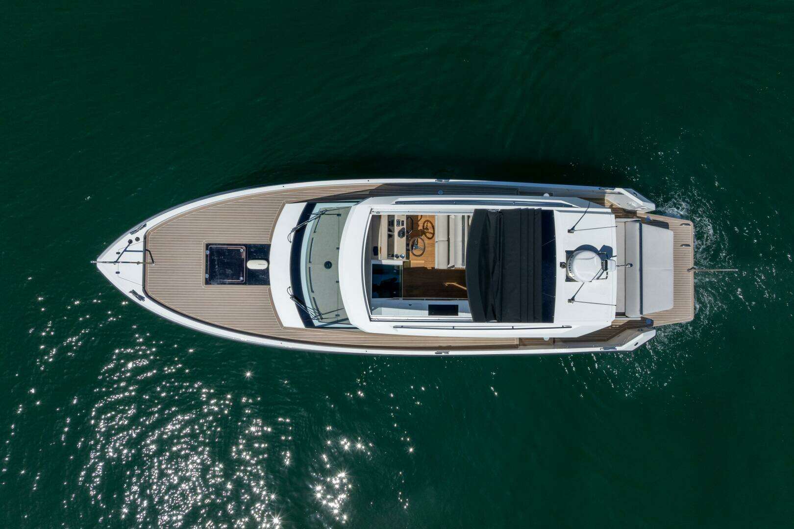 2023 Delta Powerboats 33 Coupe - Image 4