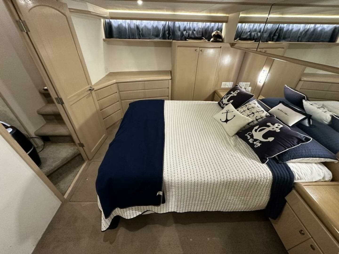 1993 West Bay Pilothouse - Image 28