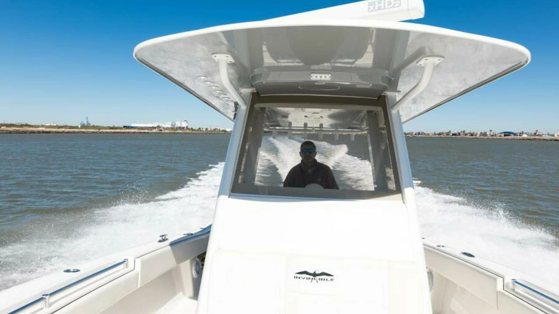 2019 Invincible 39 Open - Image 34