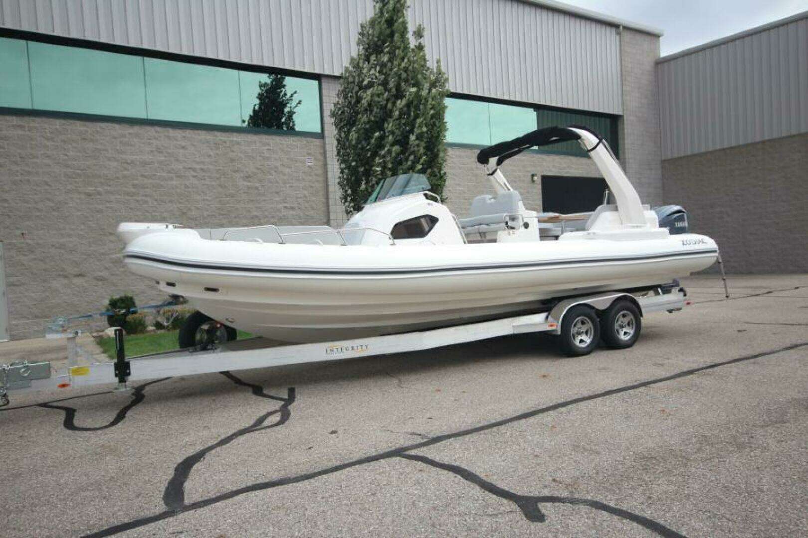2024 Zodiac Medline 9 NEO - Image 85
