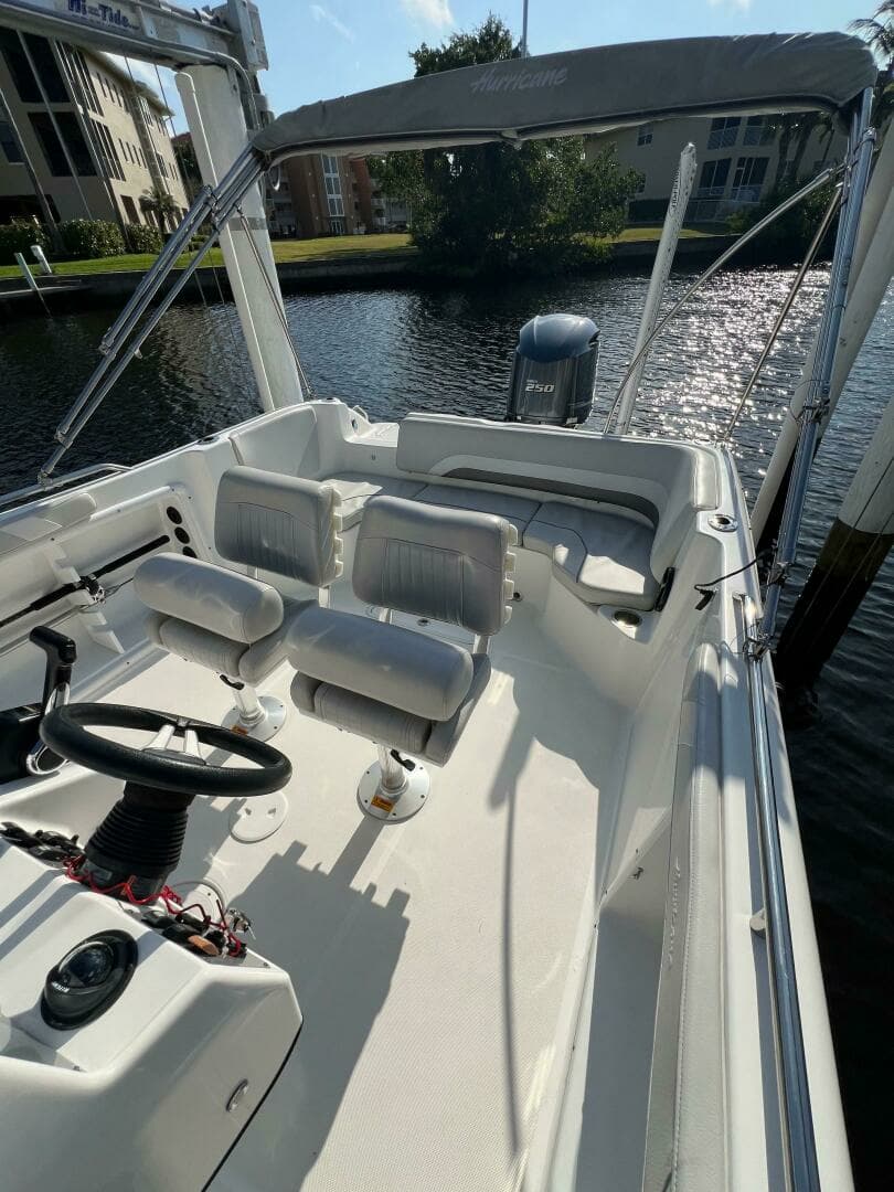 2017 Hurricane CC 231 - Image 5
