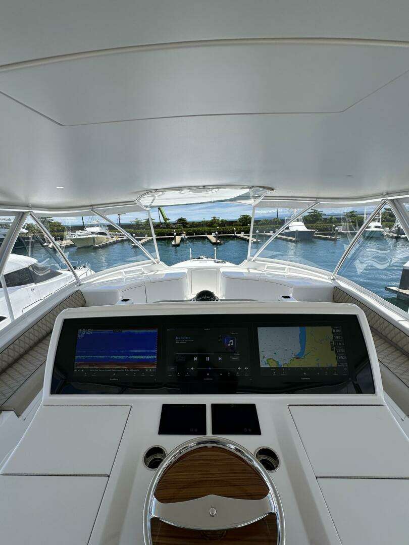 2025 Viking 82 Convertible - Image 47
