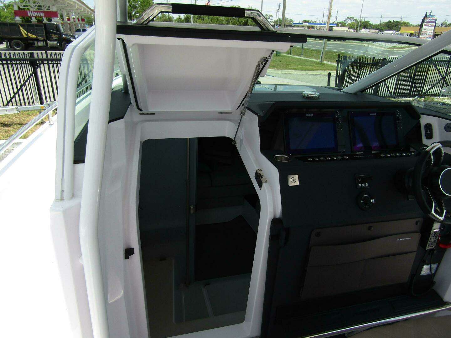 2024 Axopar 37 Sun Top - Image 28