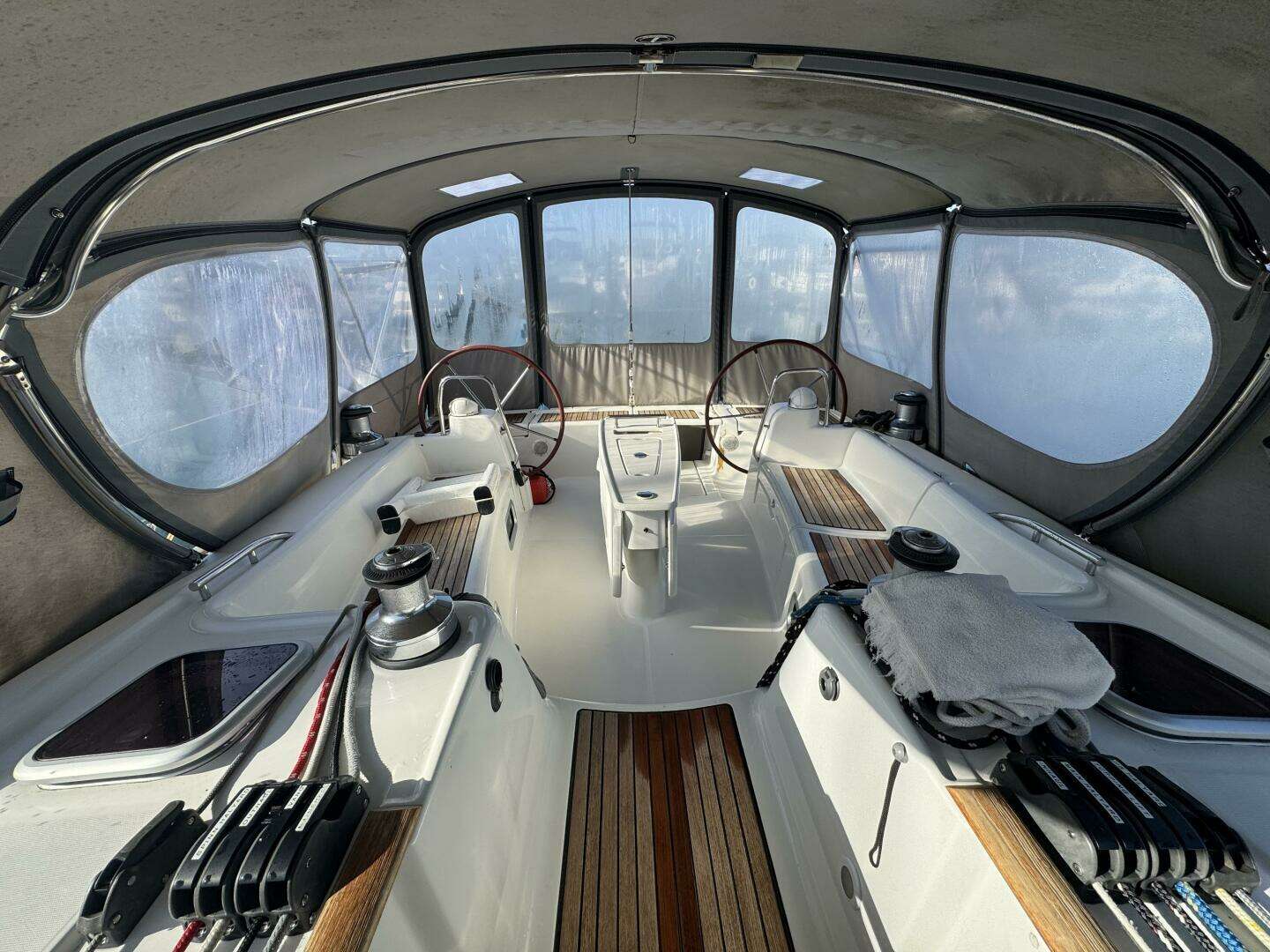 2009 Beneteau 49 - Image 6
