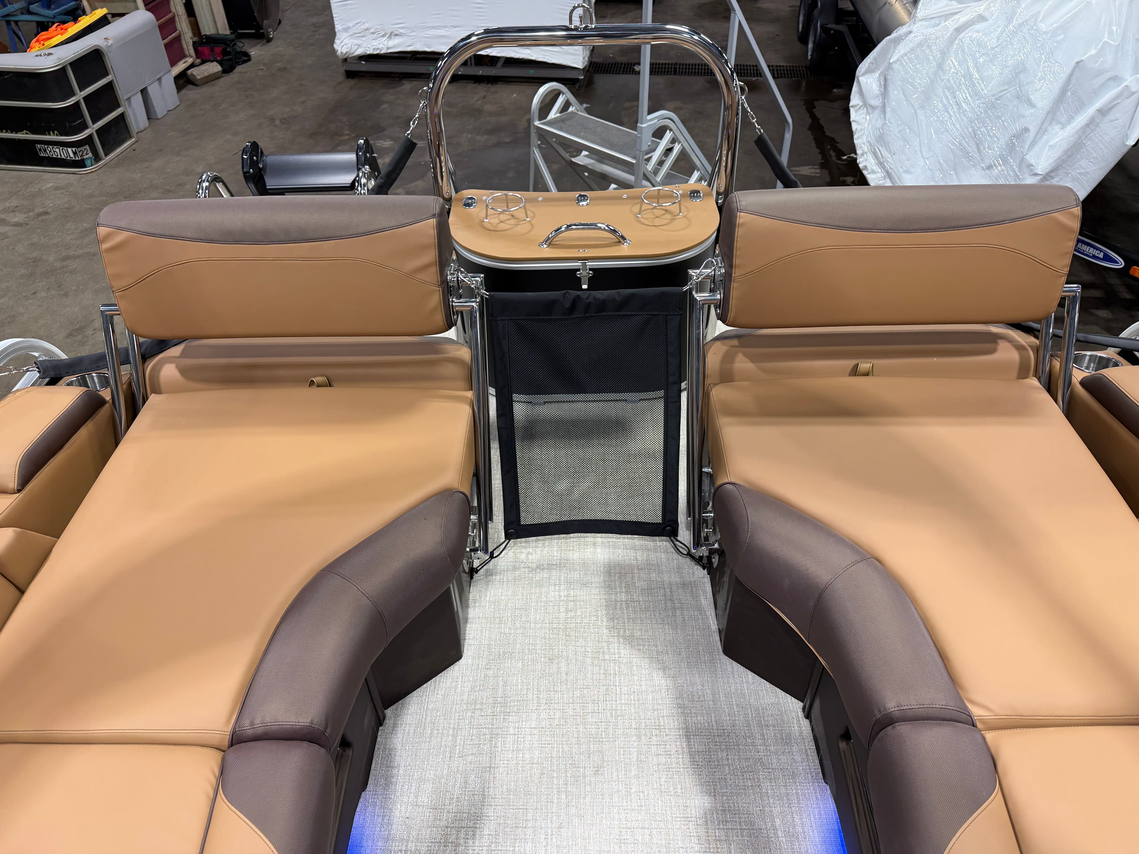 2026 Tahoe LTZ 200HP Quad Lounge Shift SS 2385 Tritoon - 21