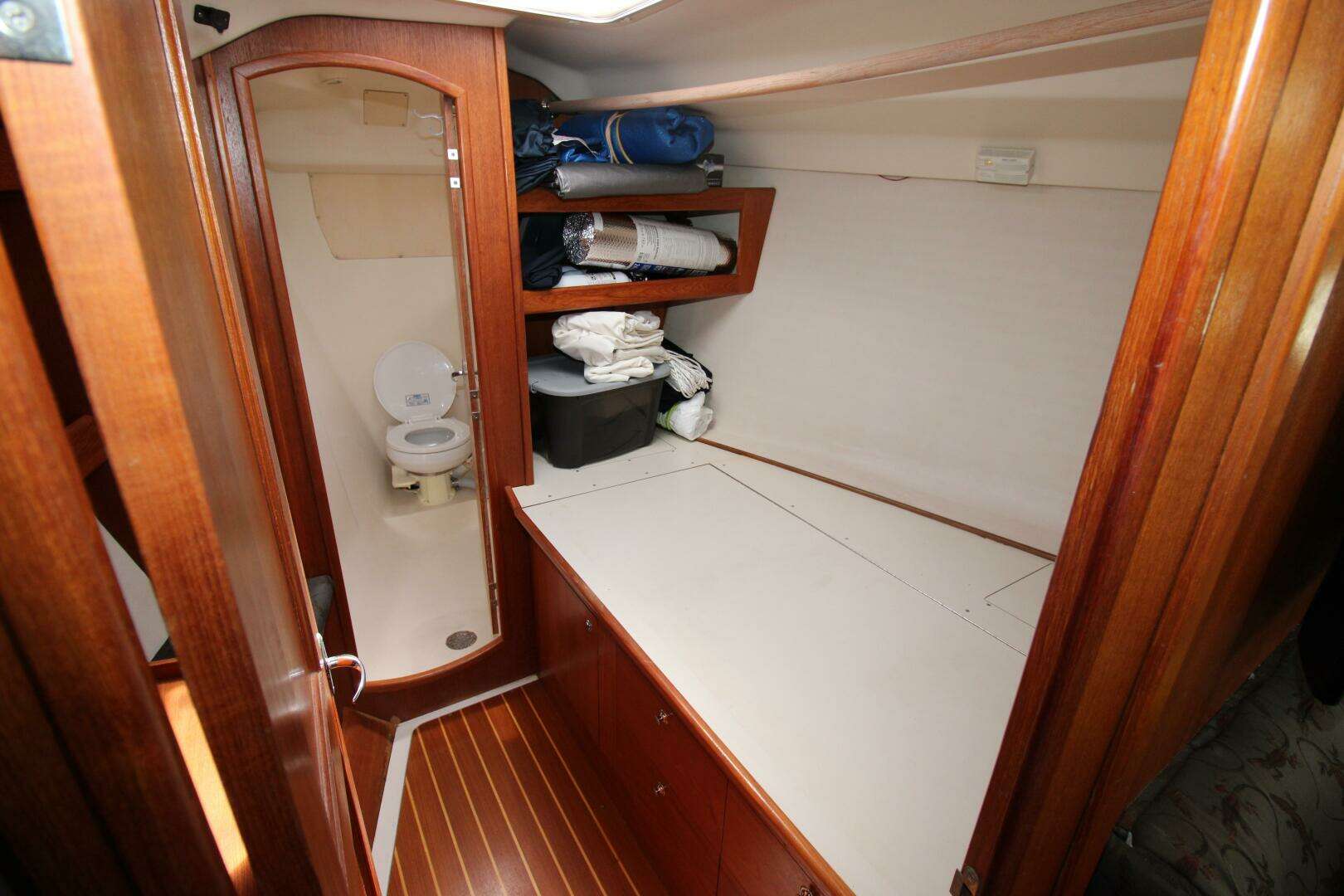2002 Hunter 410 - Image 45