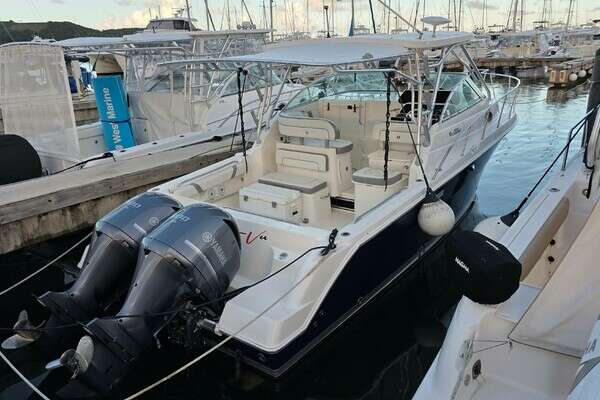 2004 Wellcraft 290 Coastal - Image 1