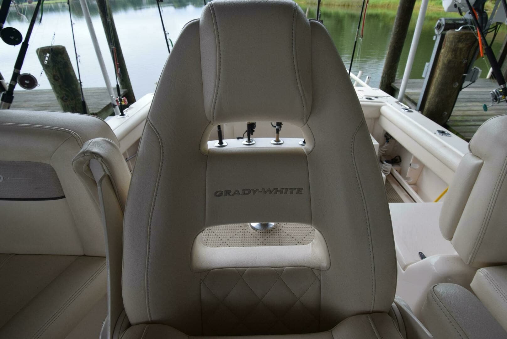 2016 Grady-White Express 330 - Image 67