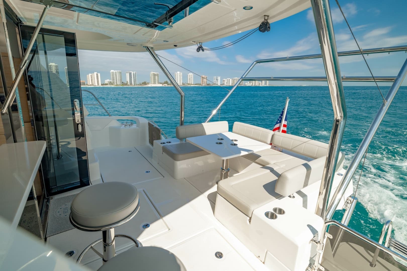 2024 Aquila 44 Yacht - Image 14