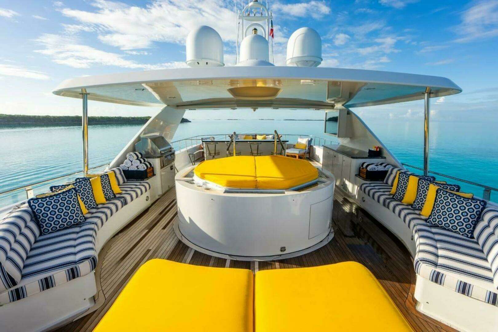1995 Christensen Tri-deck Motoryacht - Image 45