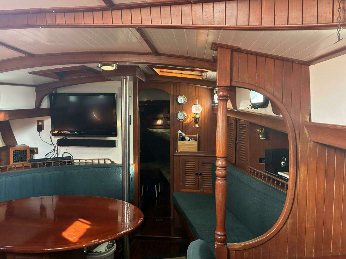 1983 Vagabond 42 Ketch - Image 4