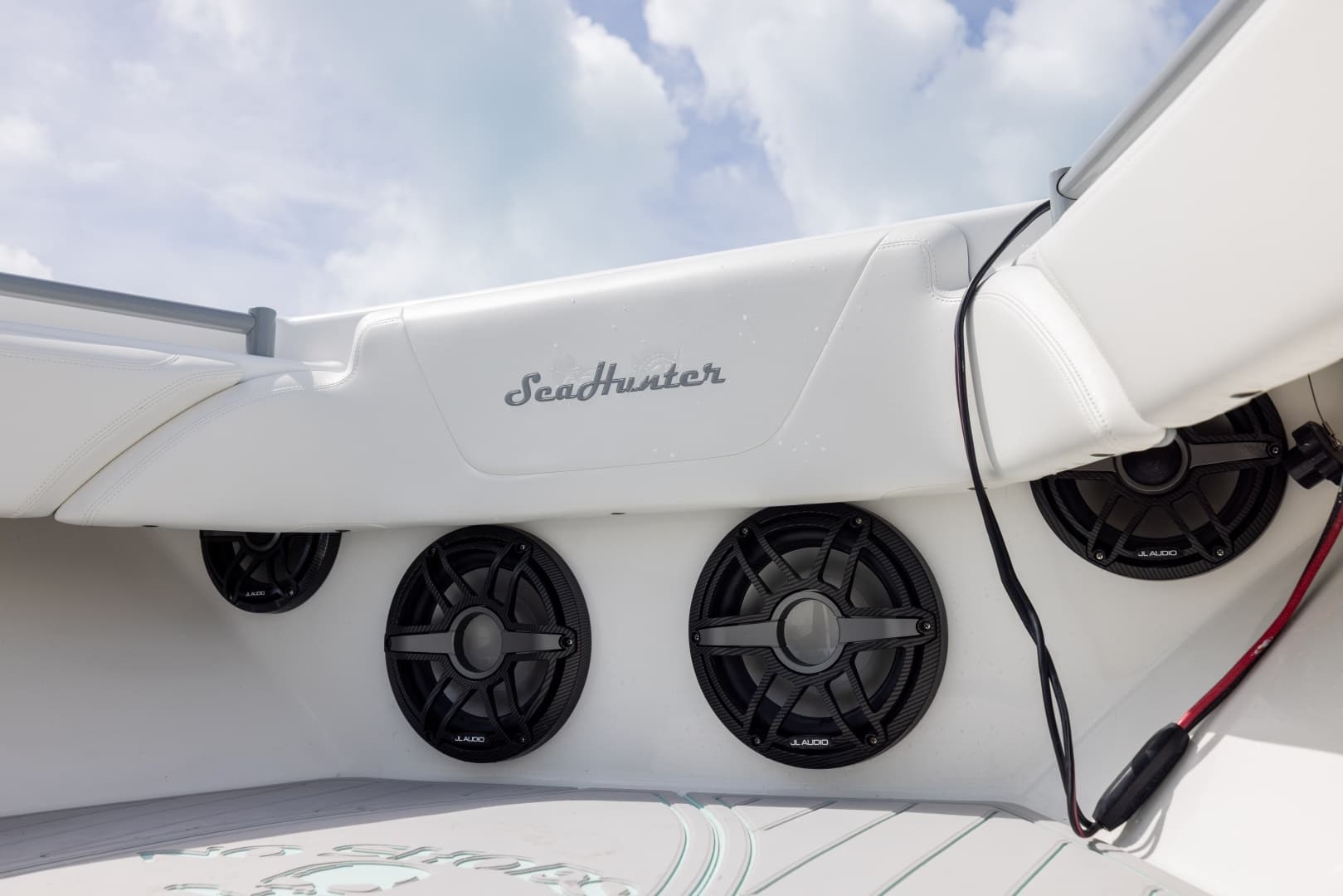 2025 SeaHunter Floridian - Image 15