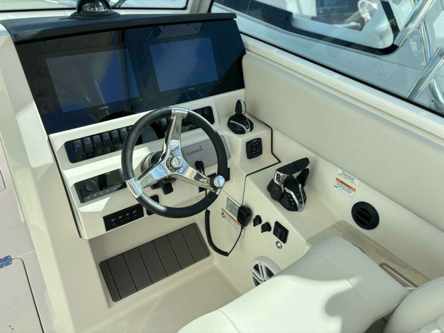 2026 Sailfish 316 DC - Image 12