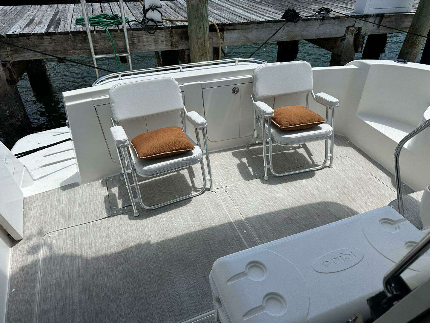 2007 Meridian 411 Sedan Bridge - Image 22