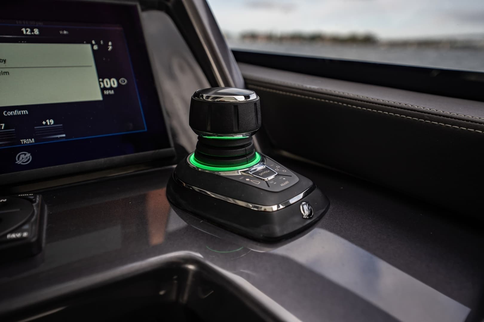 2023 Galeon — - Image 41