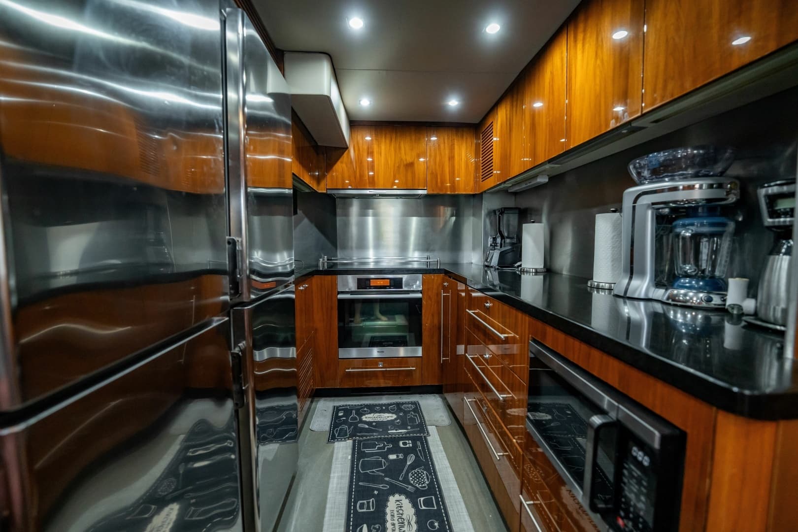 2010 Sunseeker 34 Metre Yacht - Image 37