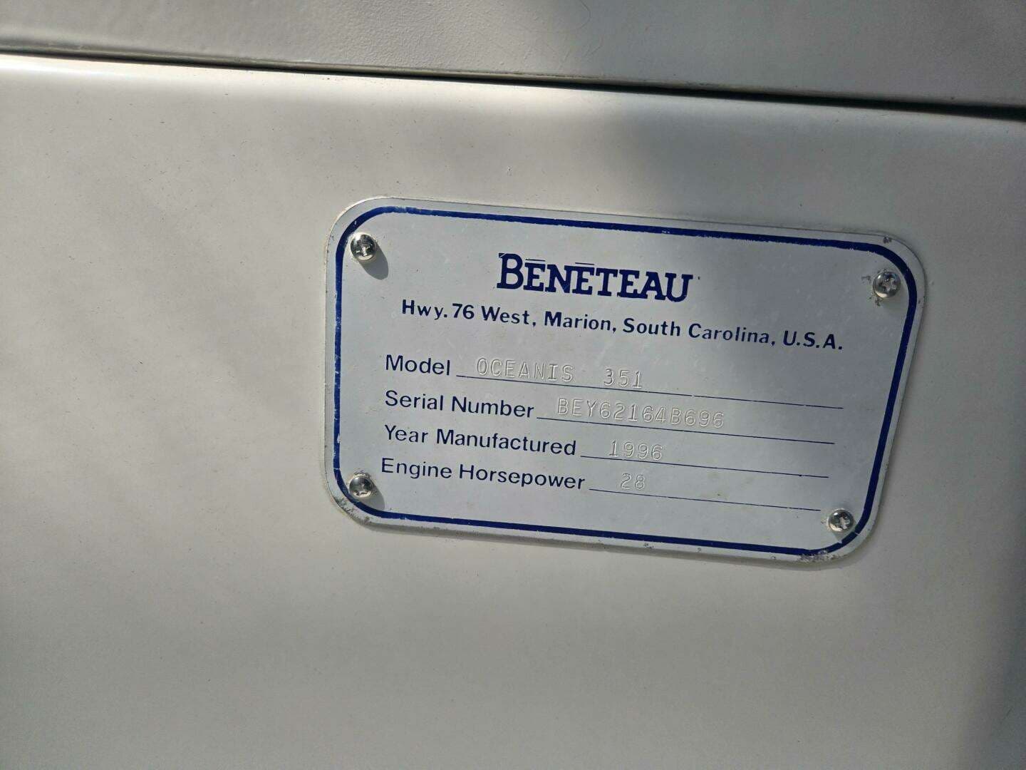 1996 Beneteau Oceanis 351 - Image 23