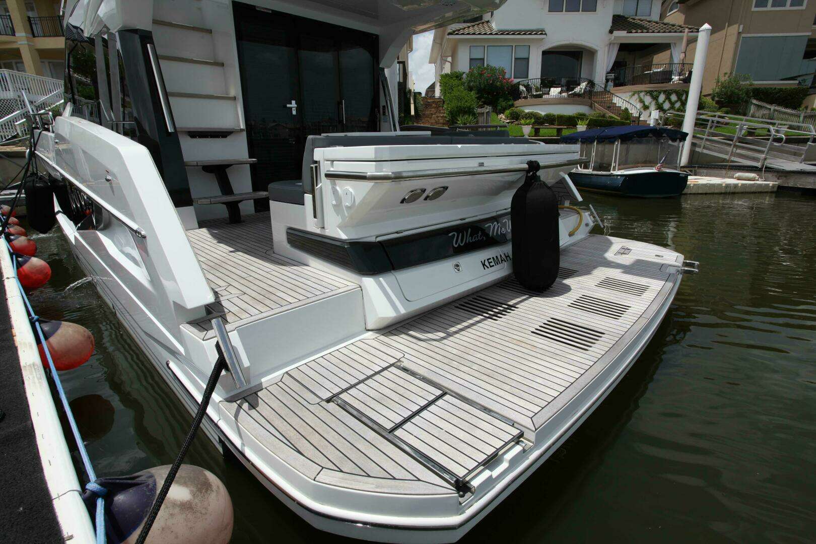 2025 Galeon — - Image 27