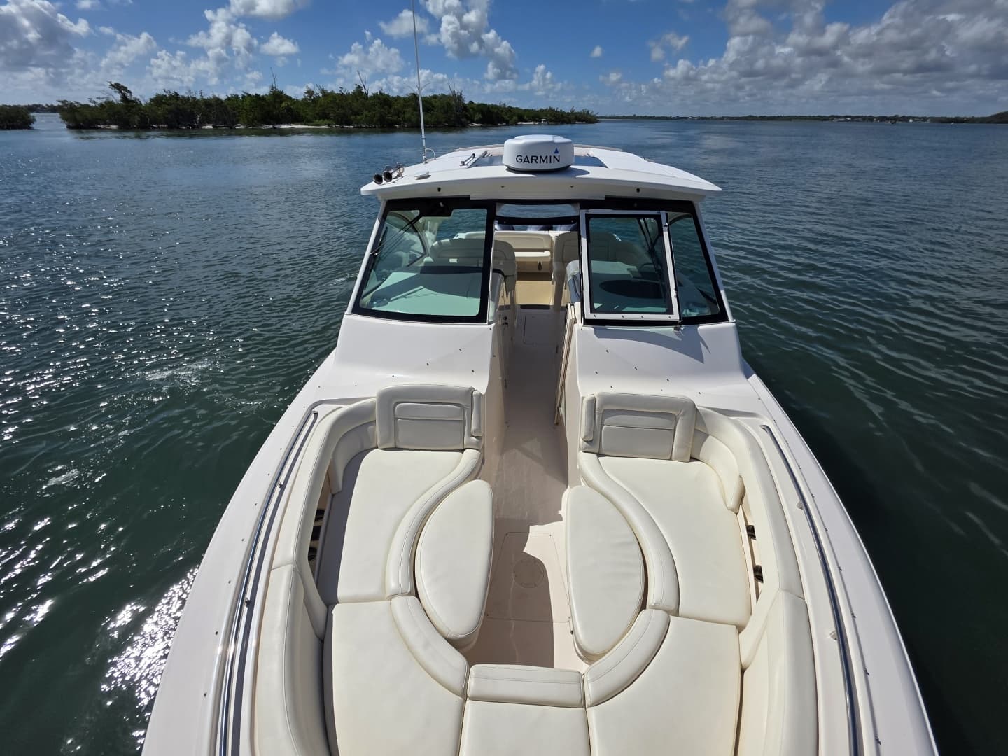 2019 Grady-White Freedom 375 - Image 22