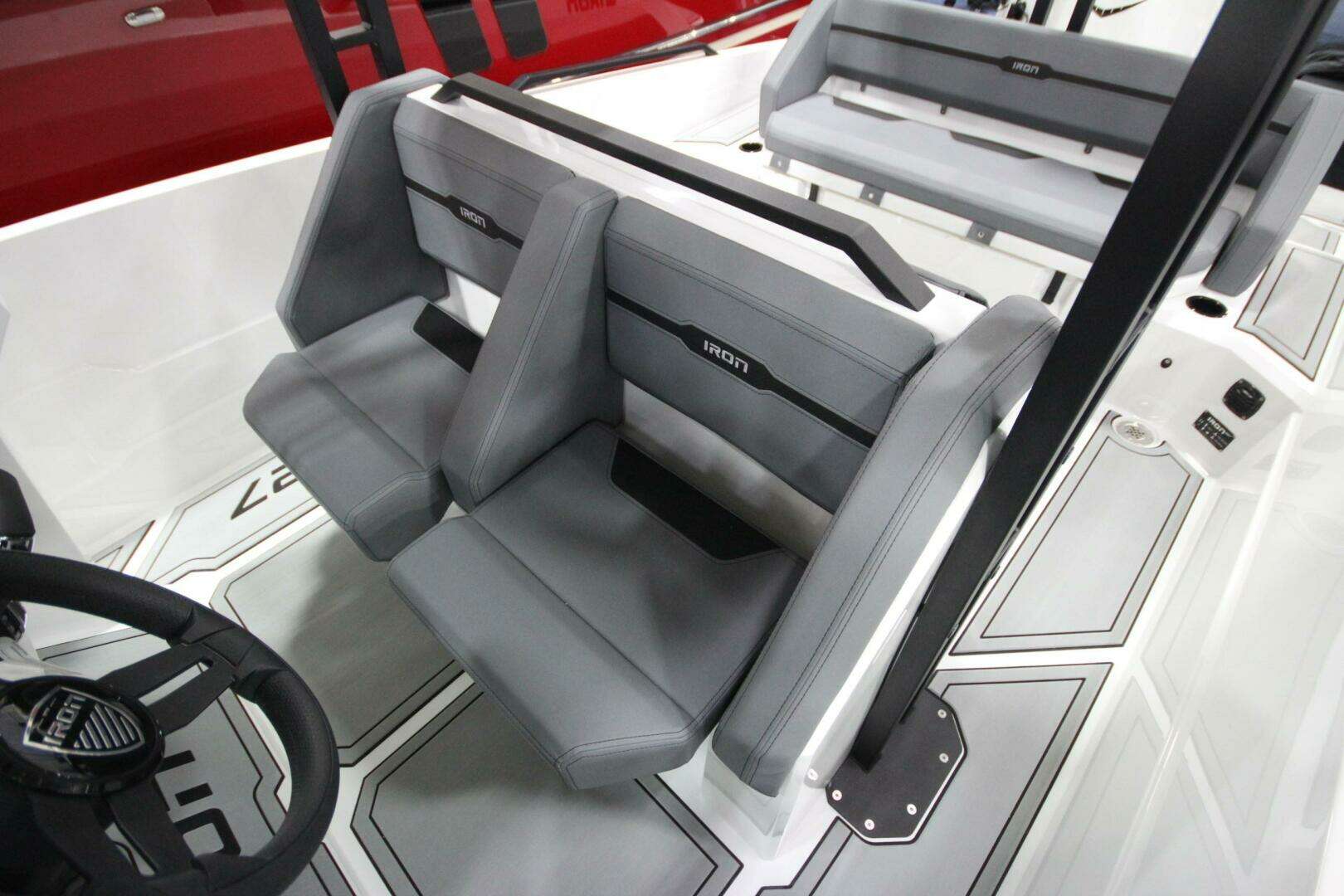 2026 Iron 827 T-Top - Image 11