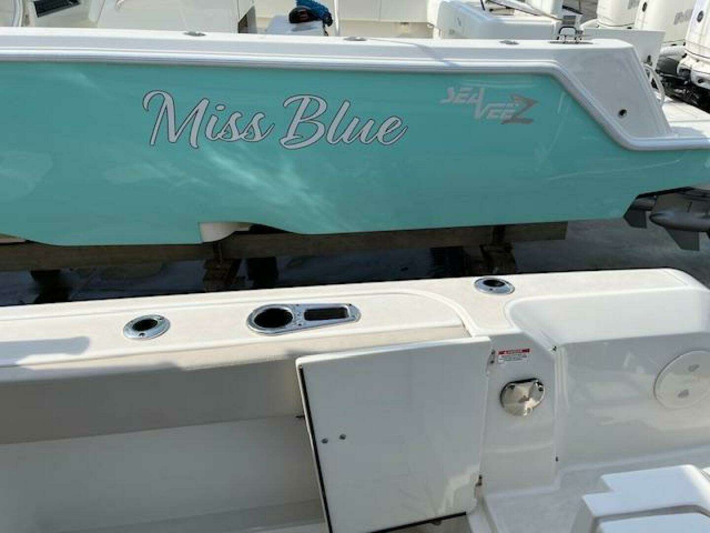 2018 Boston Whaler 270 Vantage - Image 31