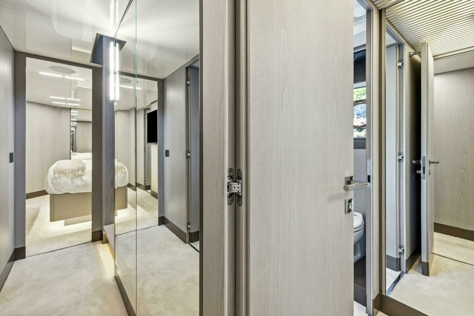 2021 Ferretti Yachts 850 - Image 56