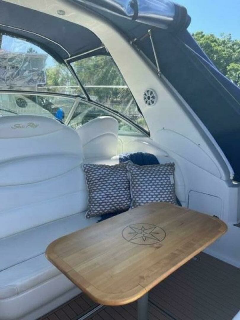 2001 Sea Ray 340 Sundancer - Image 12